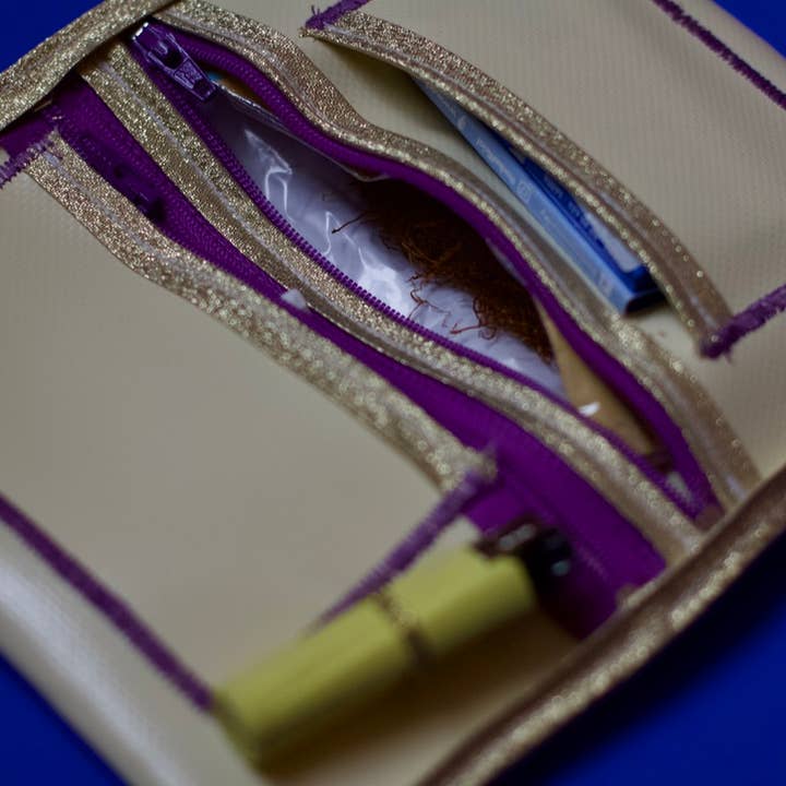 Tobacco Pouch Versatile Purse -Water repellent - Upcycling for wholesale by Pikto3000