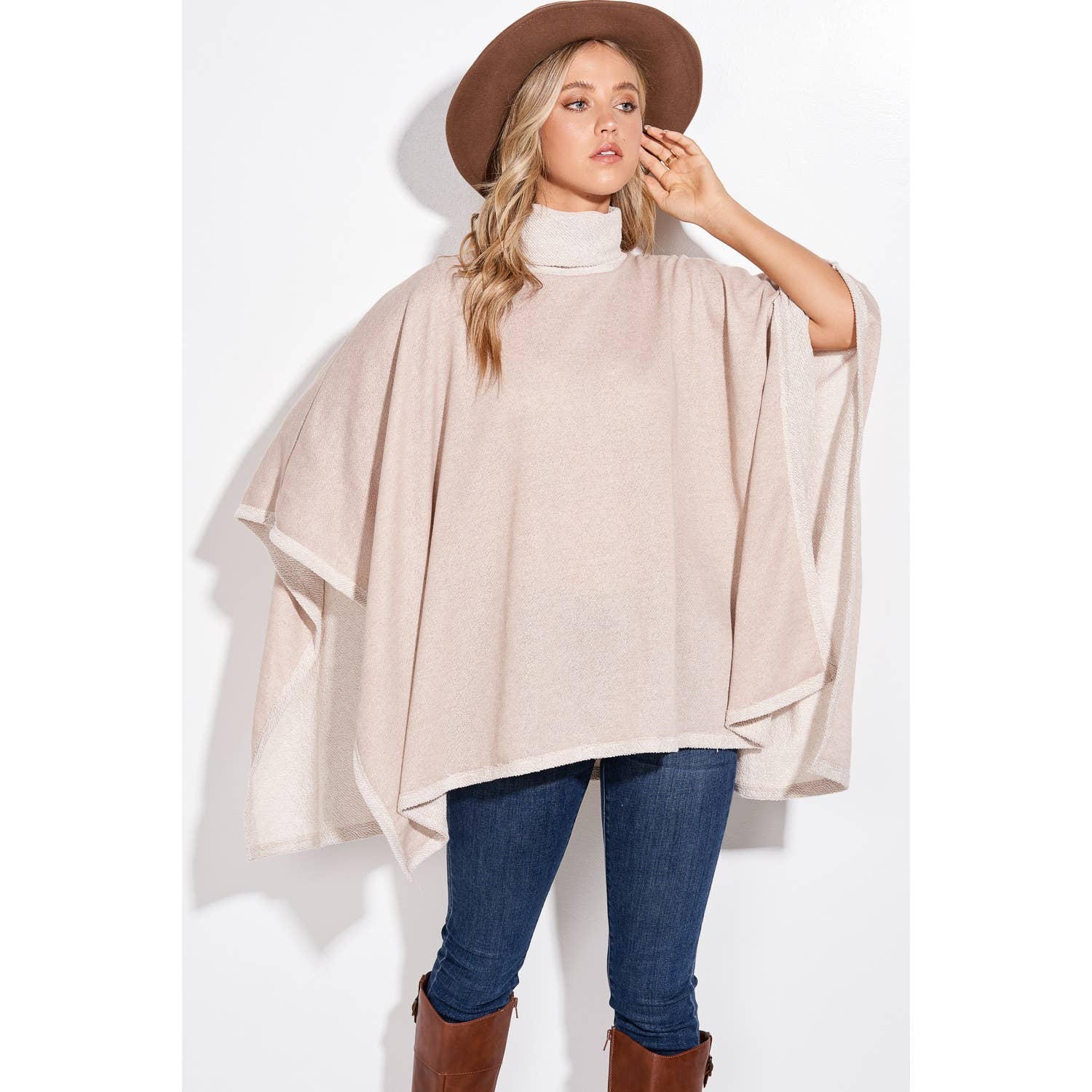 Phil Love – Großhandel Poncho – Damen – Solider Poncho mit Rollkragen8