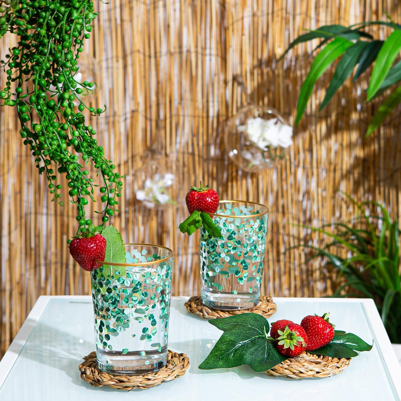 Rinkit Ltd - Vente Verres à cocktail/alcool - Verre Highball décoré LAV Bodega - 520 ml - Vert1