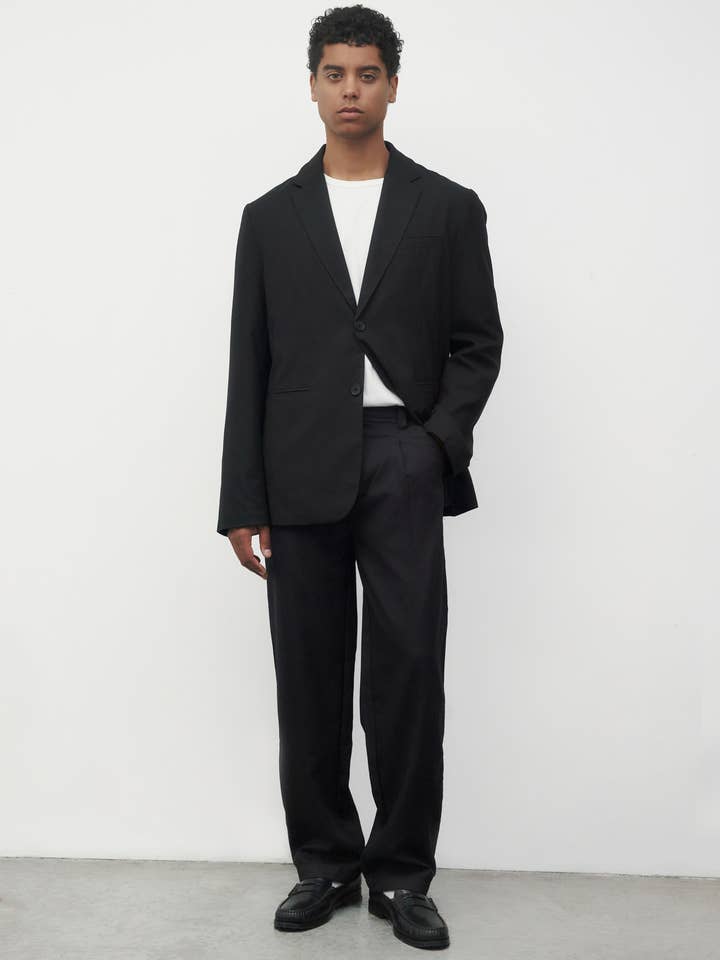 MOD REF - Wholesale Jacket - Unisex - The William Blazer | Classic Suit Jacket