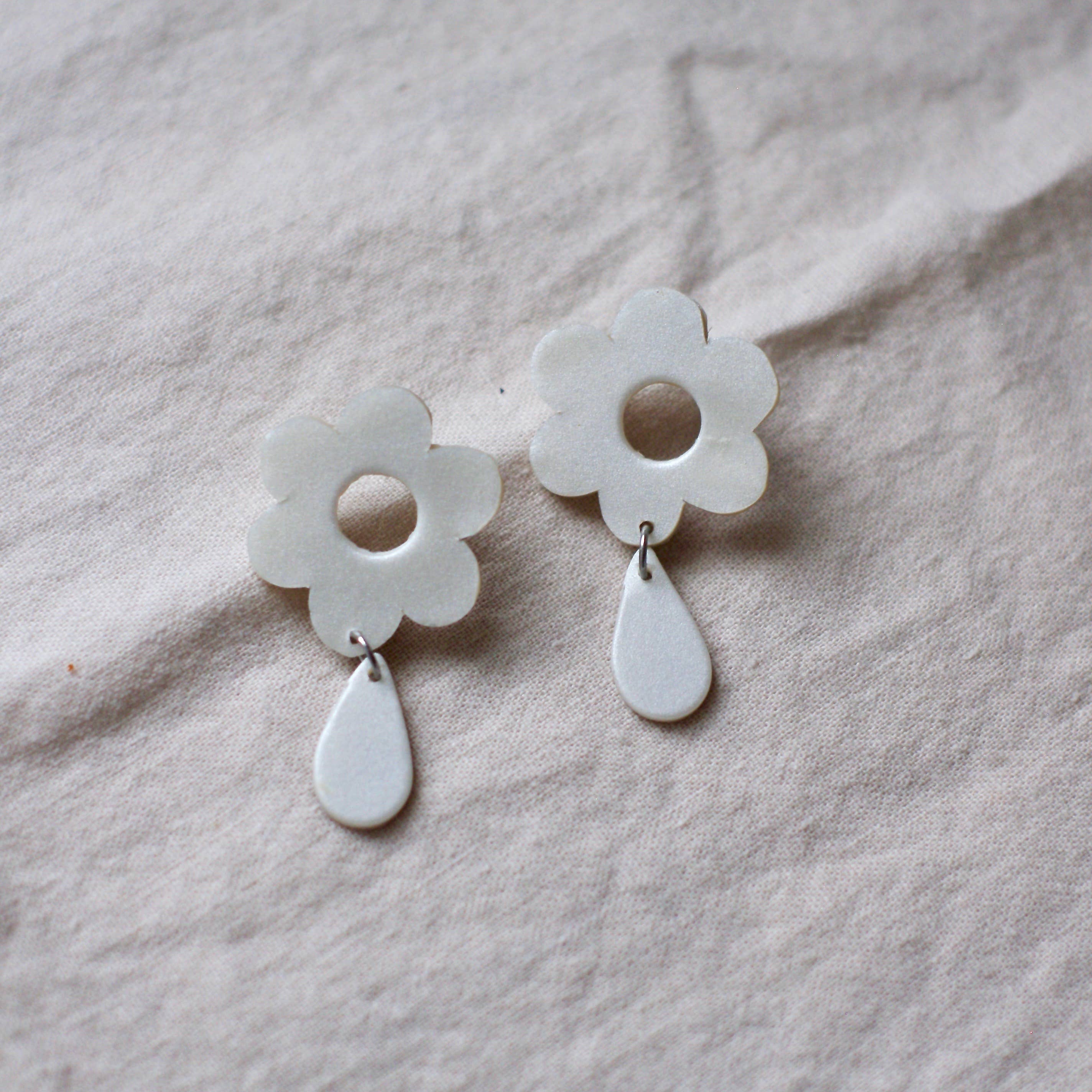 Beige Tan Stone Simple Statement Earrings  Minimalist and Modern Jewelry  Polymer Clay Earrings  Drop Circle Earrings
