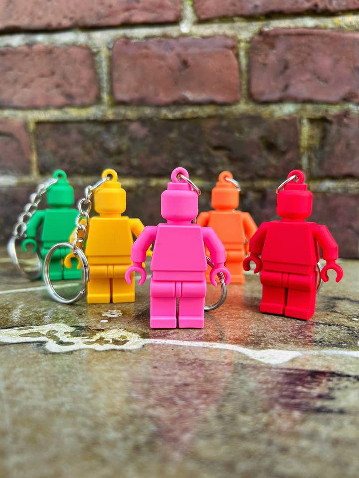 Schlüsselanhänger Männchen bunt und andere Ergebnisse für männer im Großhandel. Kostenlose Rücksendungen und 60-Tage-Zahlungsziel auf Faire im Trend auf Faire.