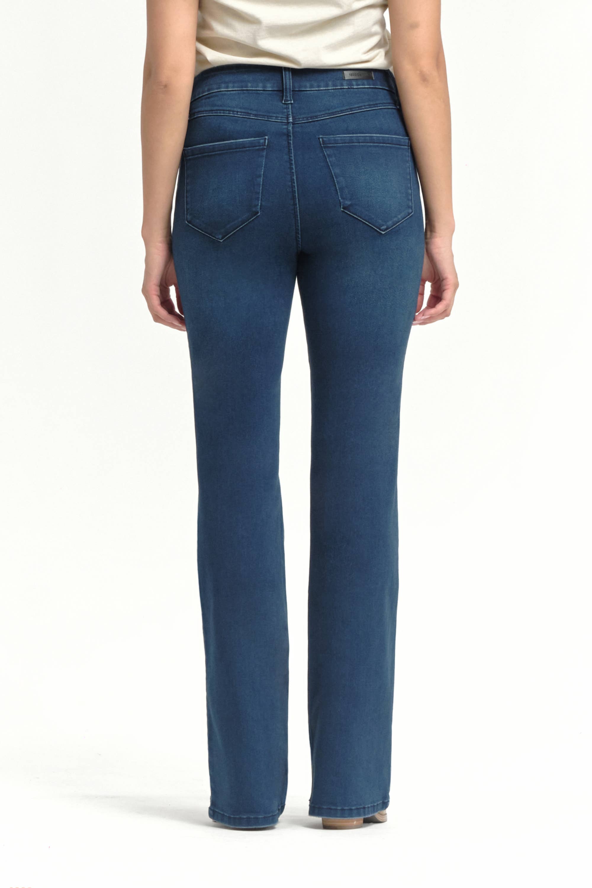 1822 Denim – wholesale Jeans - Dam – 33" Better Butter Slim Boot Jean i Belle1