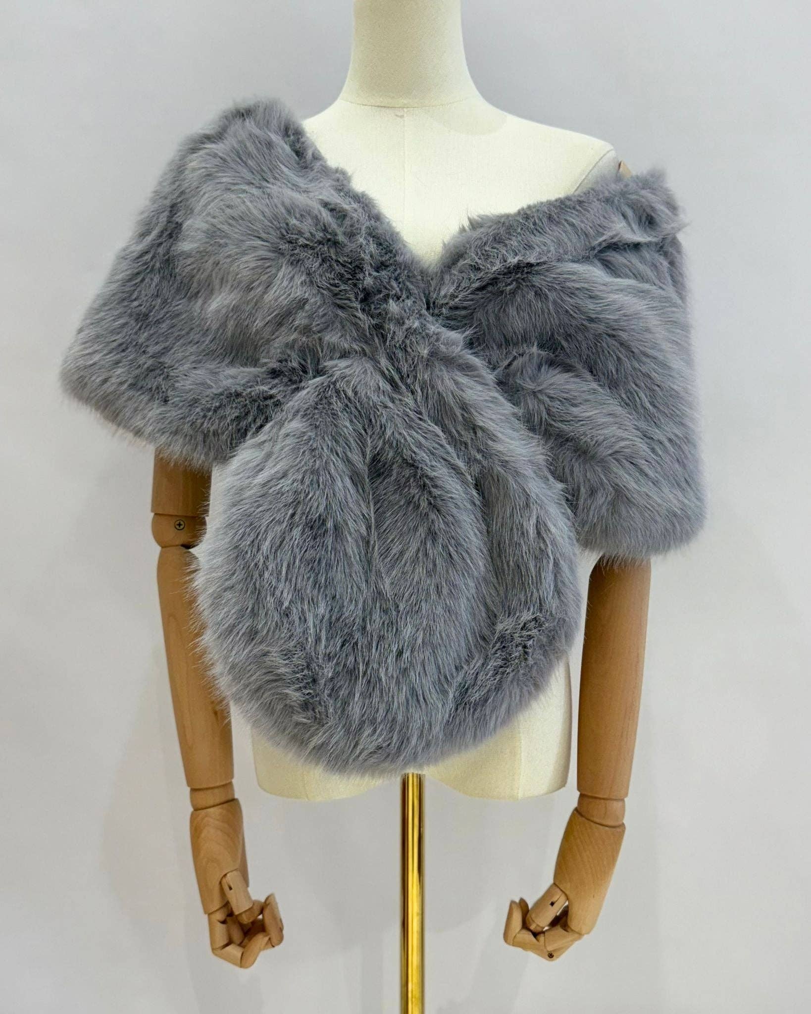 Invitadissimas - Vendita all'ingrosso Pelliccia/Pelliccia sintetica - Donna - Stola in pelliccia sintetica L80510