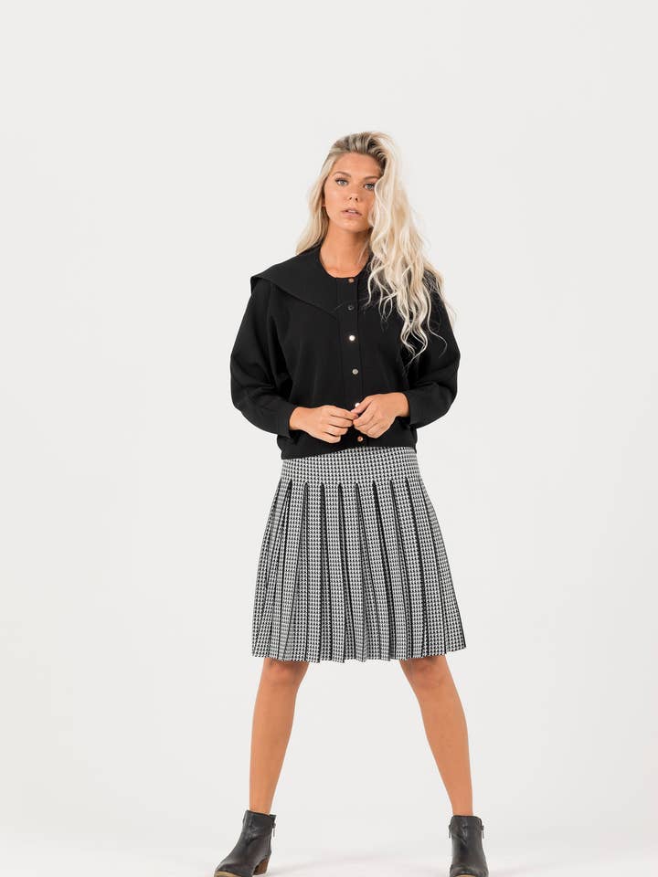 Plisseret Houndstooth Wonder Nederdel Sort & Hvid for engroshandel hos Aleeza Paris