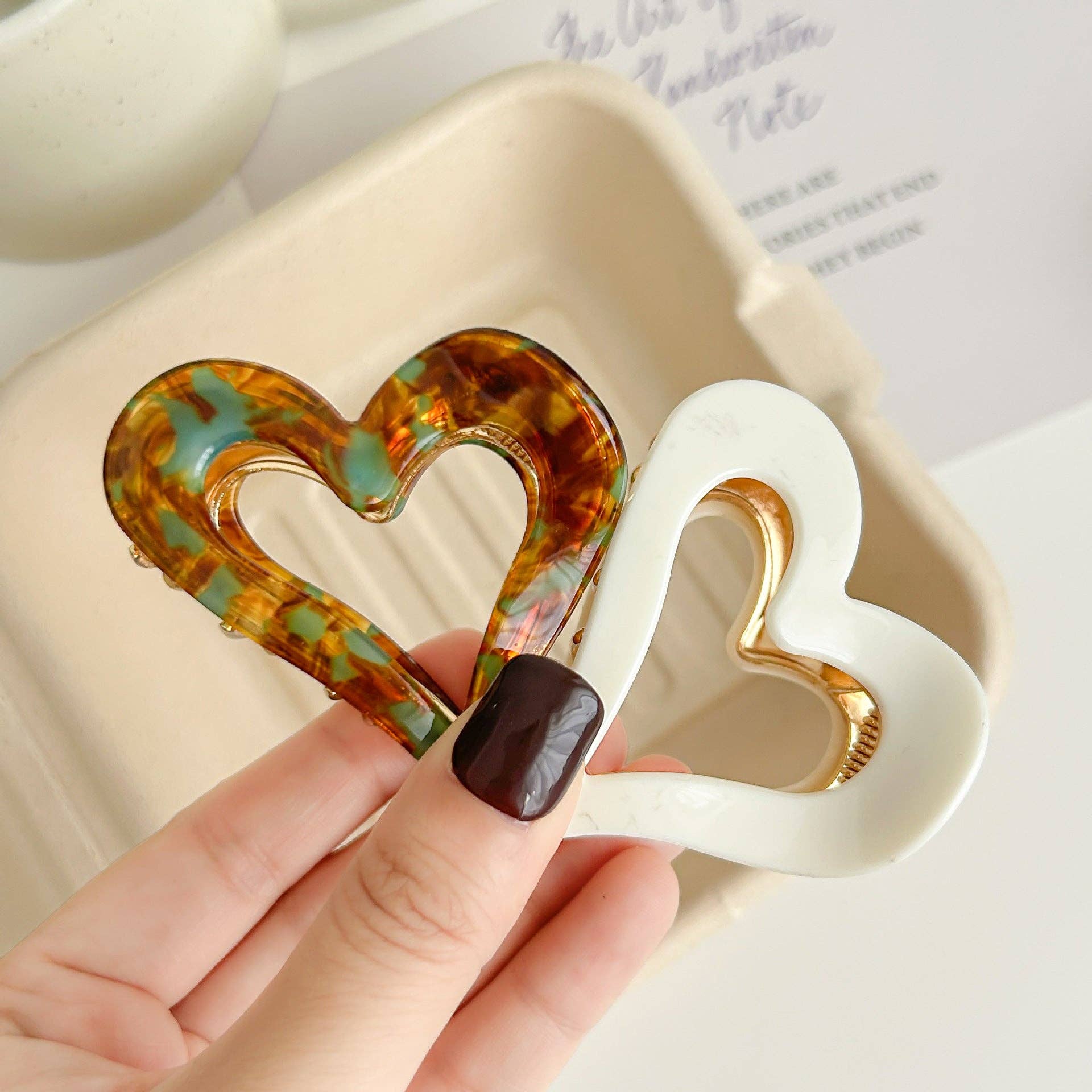 Dipped Shop - Wholesale Hair Clip - Women's - 2+Vintage Love Elegant Mediem Hair Clips DPJC22276