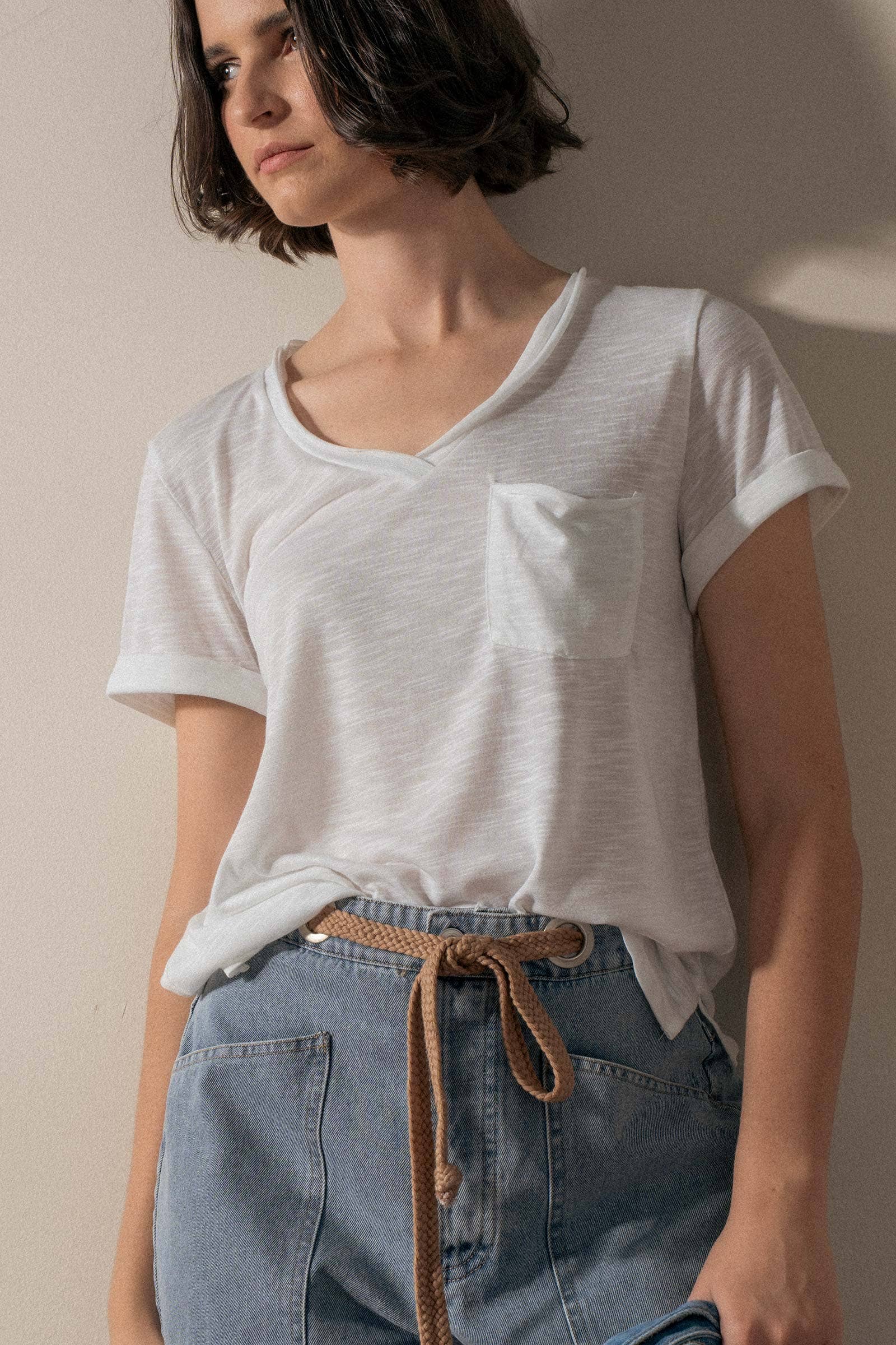 Urban Daizy - Wholesale T-Shirt - Women's - Rolled Sleeve V-Neck Pocket Tee17