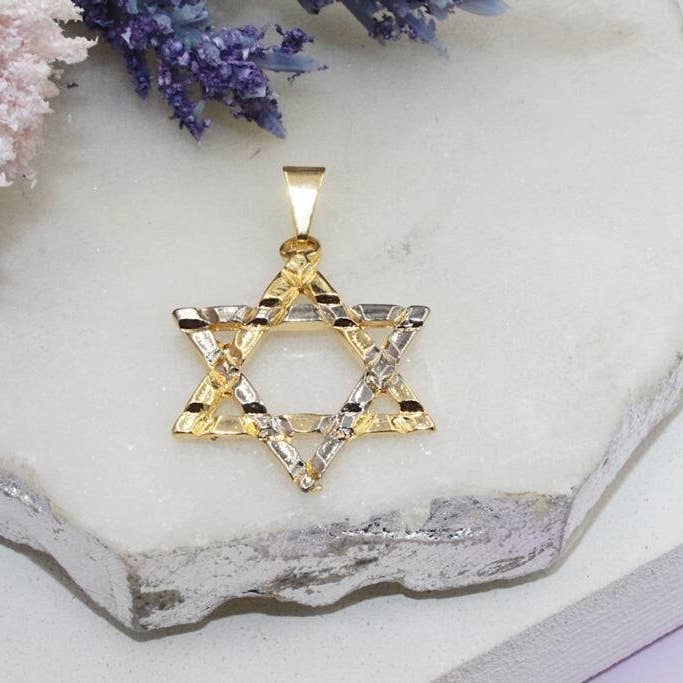 Cherie by Cherie - Wholesale Individual Charm/Pendant - Gold & Silver Hammered Star of David Pendant3