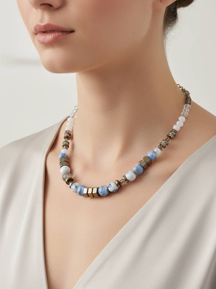 HIL03 - Colored Natural Fire Crackle Agate Pale Blue and white crystal necklace for wholesale by Gist Jewellery