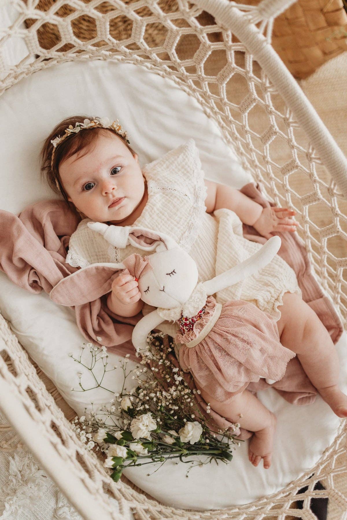 Kikadu - Wholesale Stuffed/Plush Toy - Kids & Baby - Large rabbit doll1