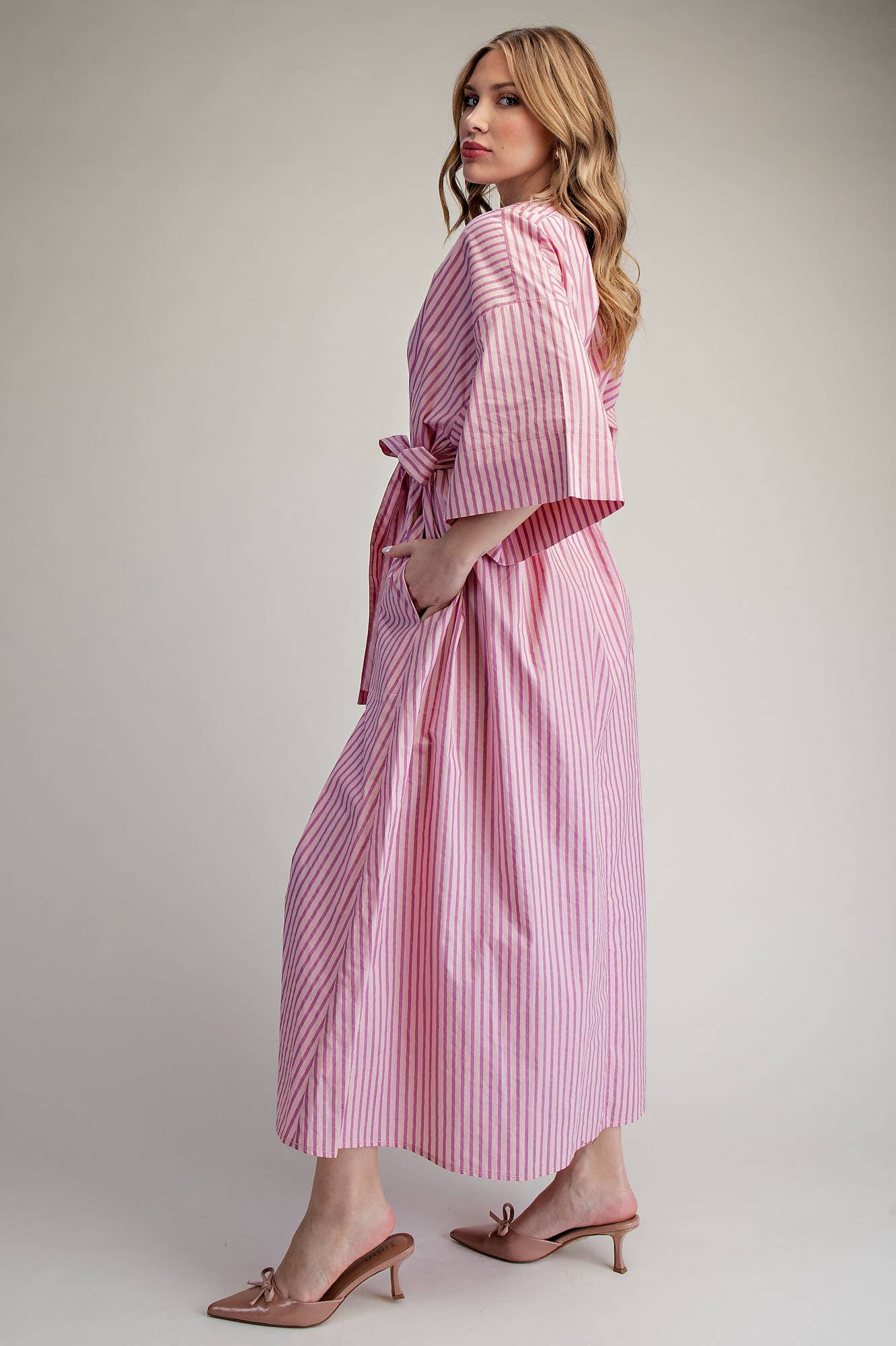 Glam - Wholesale Dress - Women's - Belted Relaxed Stripe Midi Dress5