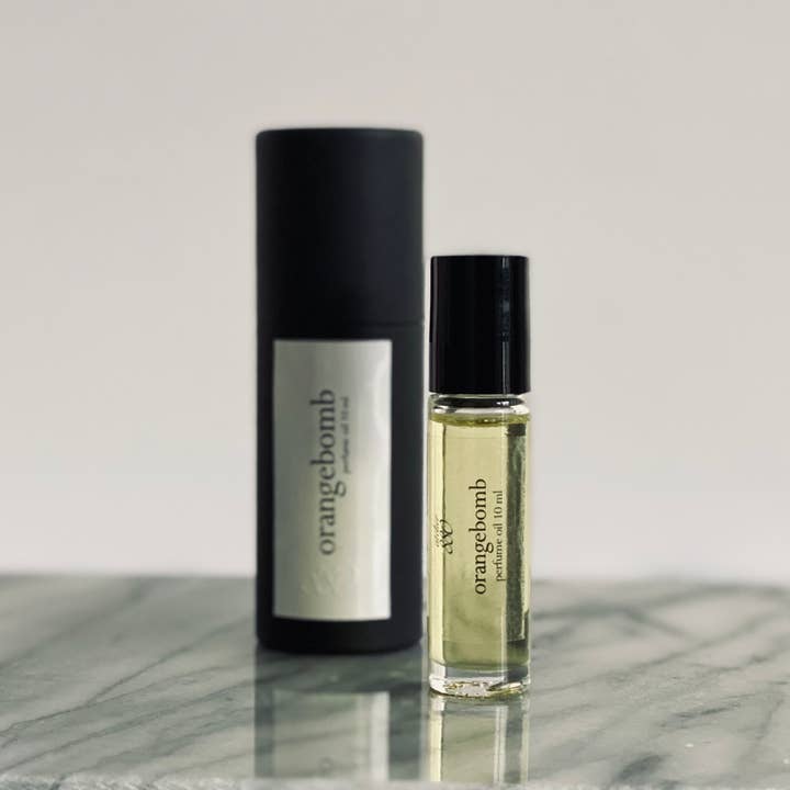 Atelier 880 - Wholesale Roll-On Fragrance - Perfume Oil 10 ml Rollerball / Private Label / Custom Scents1