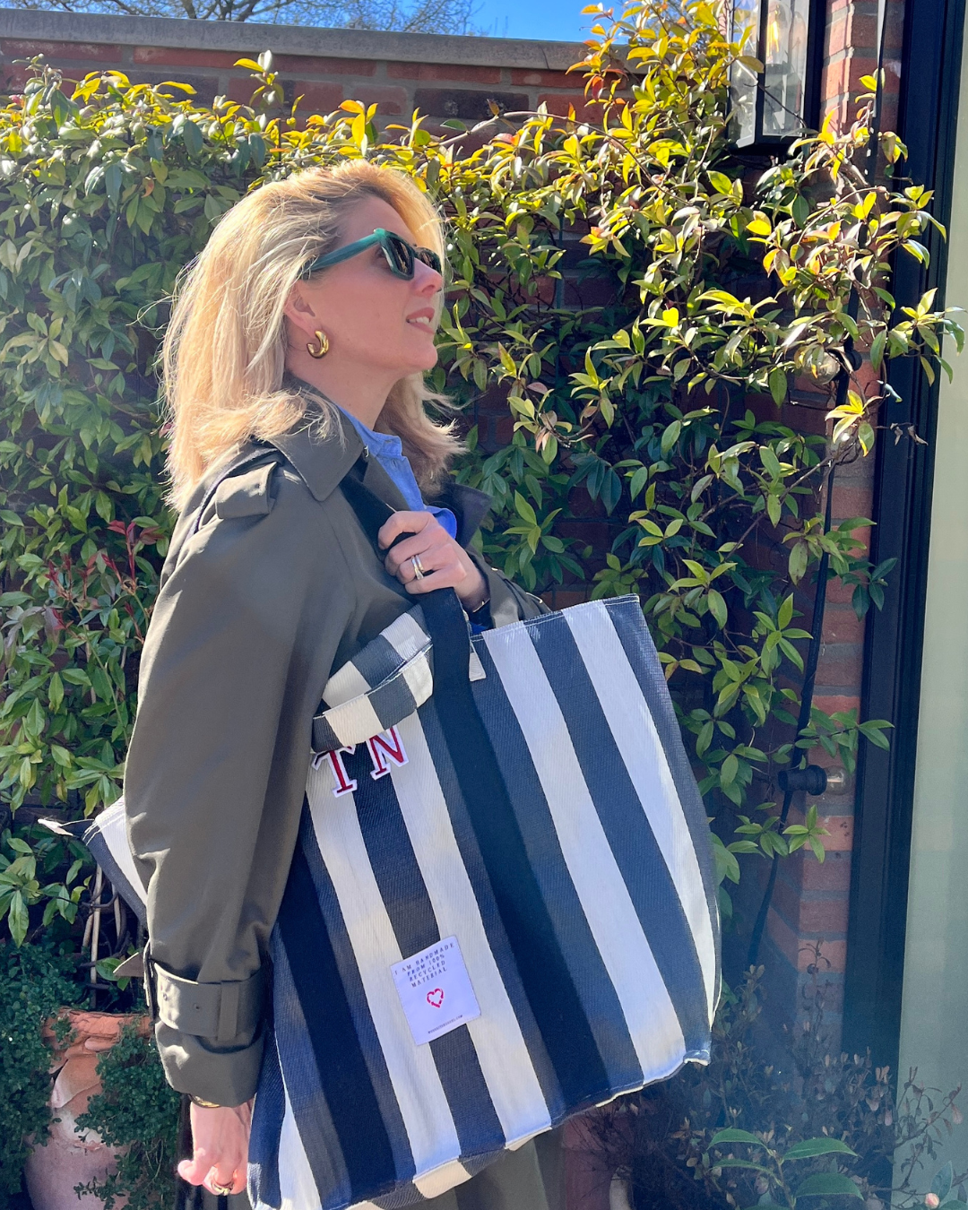 Noordstar Goods - Wholesale Tote Bag - Women's - Alles past tas Zwart & Beige Gemaakt van gerecycled nylon0