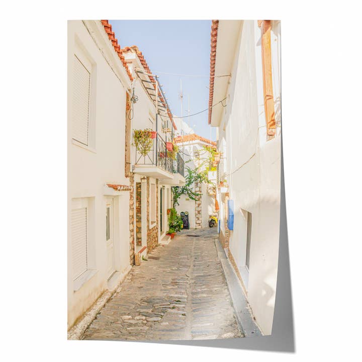 Village grec | Tirage photographique d'art pour la vente par Natasha Riha Photography