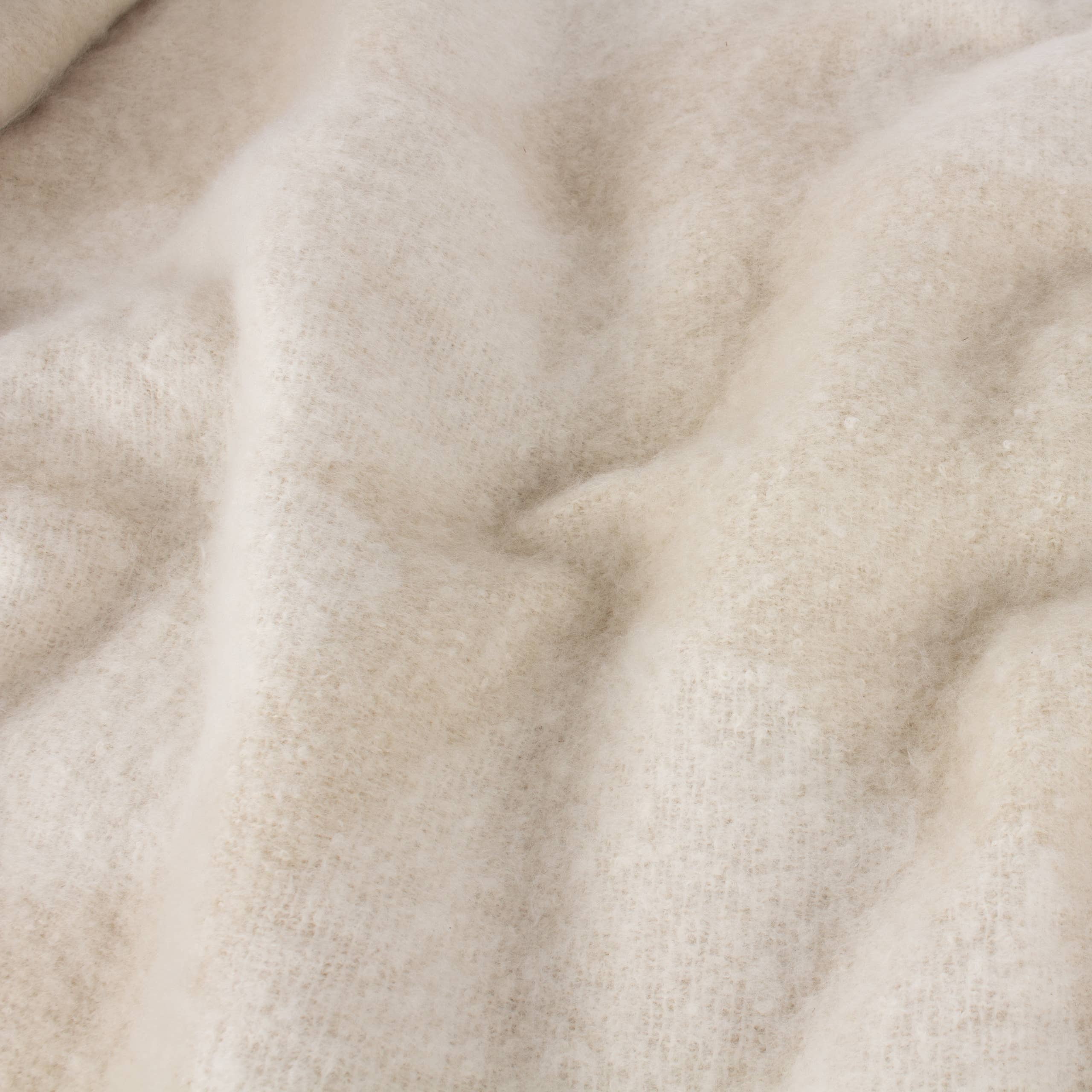 Meta Throw Natural for wholesale on Faire2