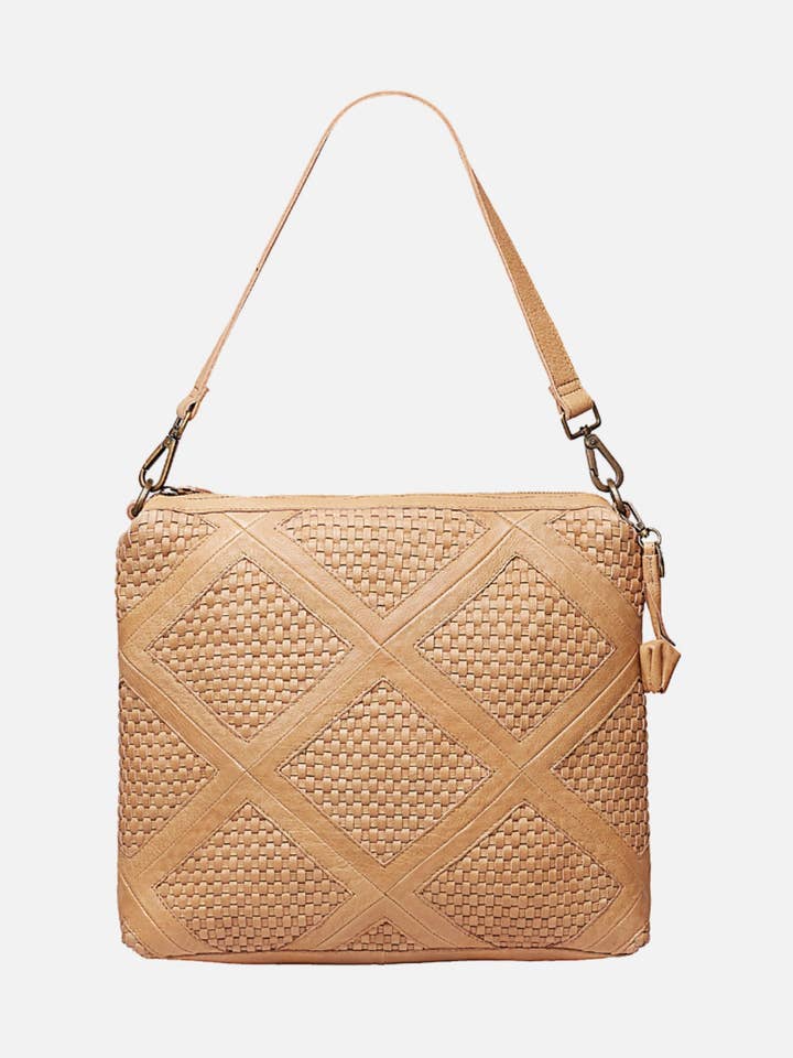 Middel | Bohemian Full Grain Leather Big Everyday Bag Women for wholesale by Amsterdam Heritage Leather Belts, Bags, Jackets & Apparel