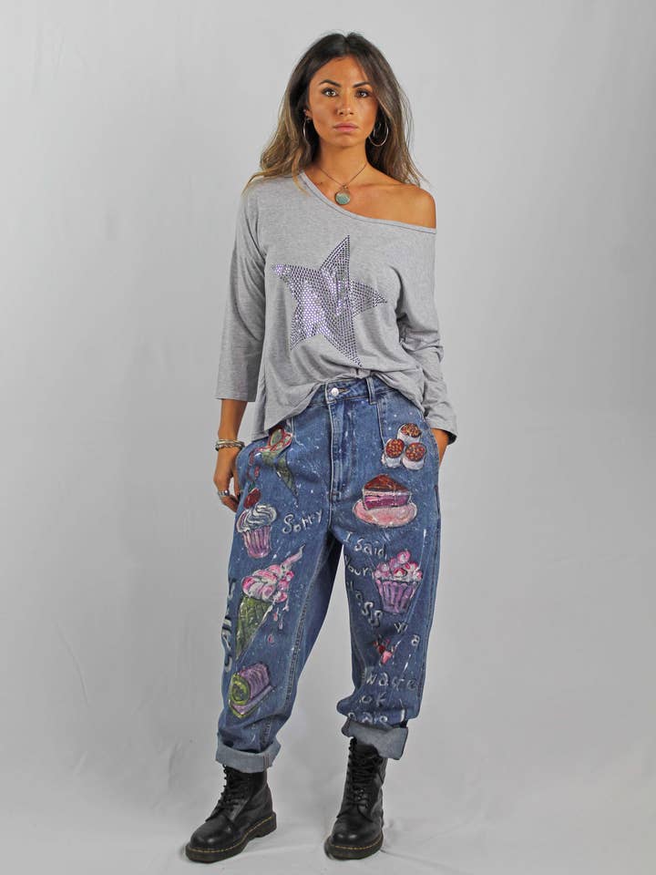 apiedinudinelparco - Venta al por mayor Camiseta - Mujer - CAMISETA CON ESTAMPADO DE ESTRELLAS PLATEADAS