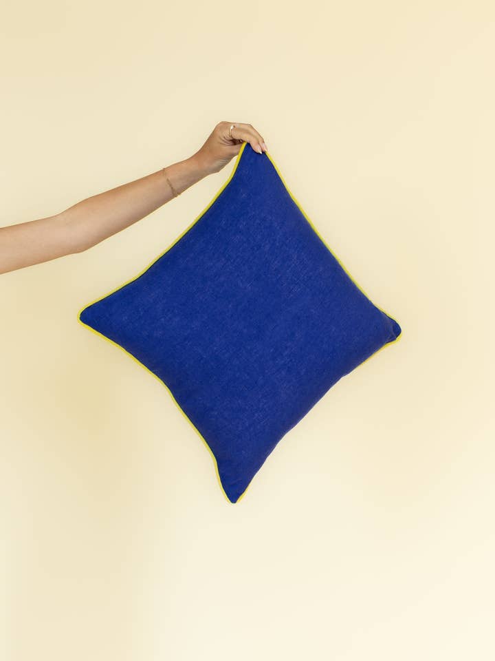 Linen Throw Pillow Cover with Contrast Piping – 18x18 for wholesale by eelo