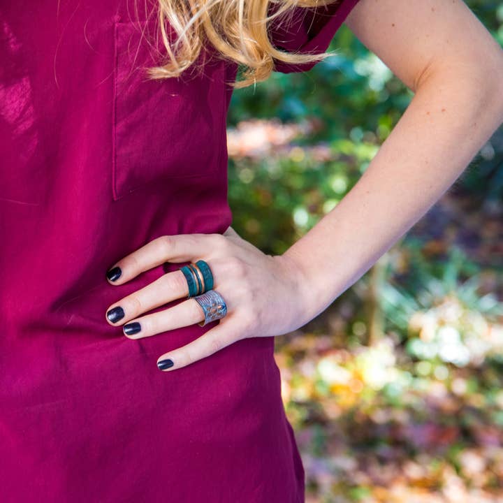 Anju Jewelry - Venta al por mayor Juegos de joyas - 24 anillos de pátina de cobre (sin pantalla)