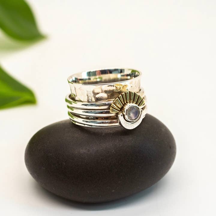 Baizaar - Wholesale Single Stone/Solitaire Ring - Sterling Silver Moon and Sun Spinner Ring2
