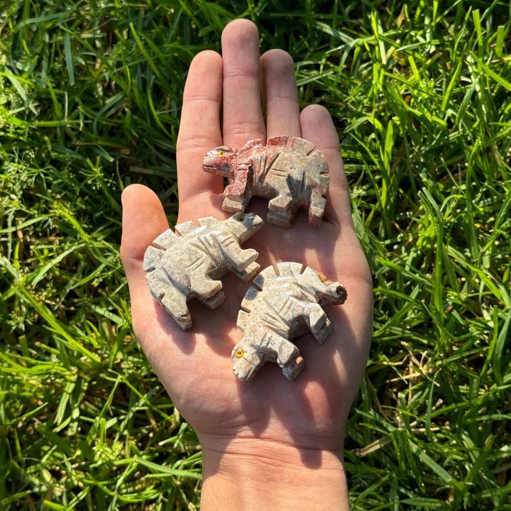 Earths Elements Wholesale - Wholesale Retailer Sample - Home Decor - Crystal Animal - Stegosaurus Soapstone<br>1