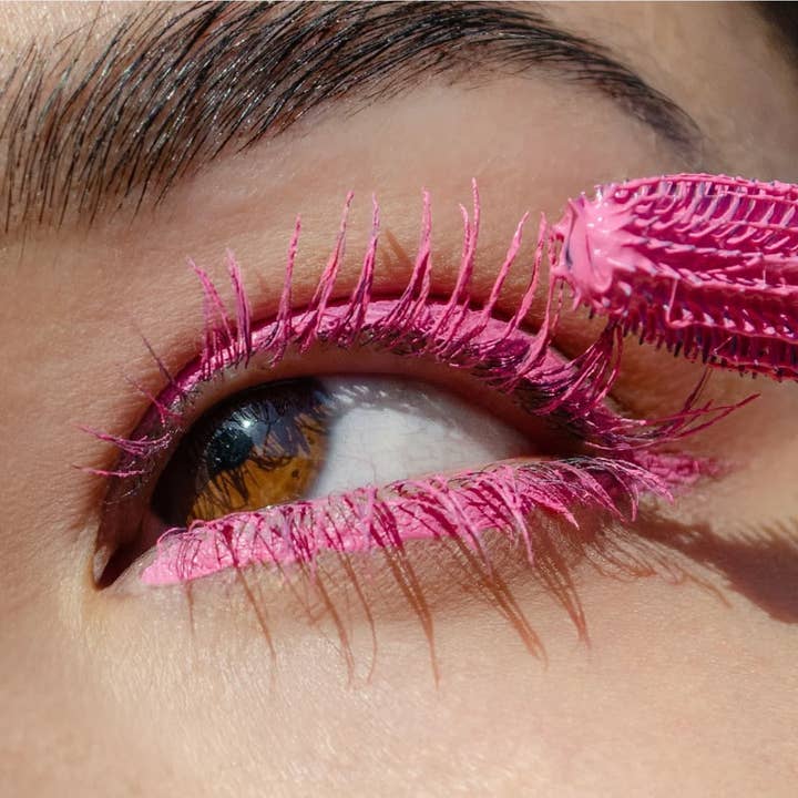 Pink Mascara for wholesale by Elikya Beauty