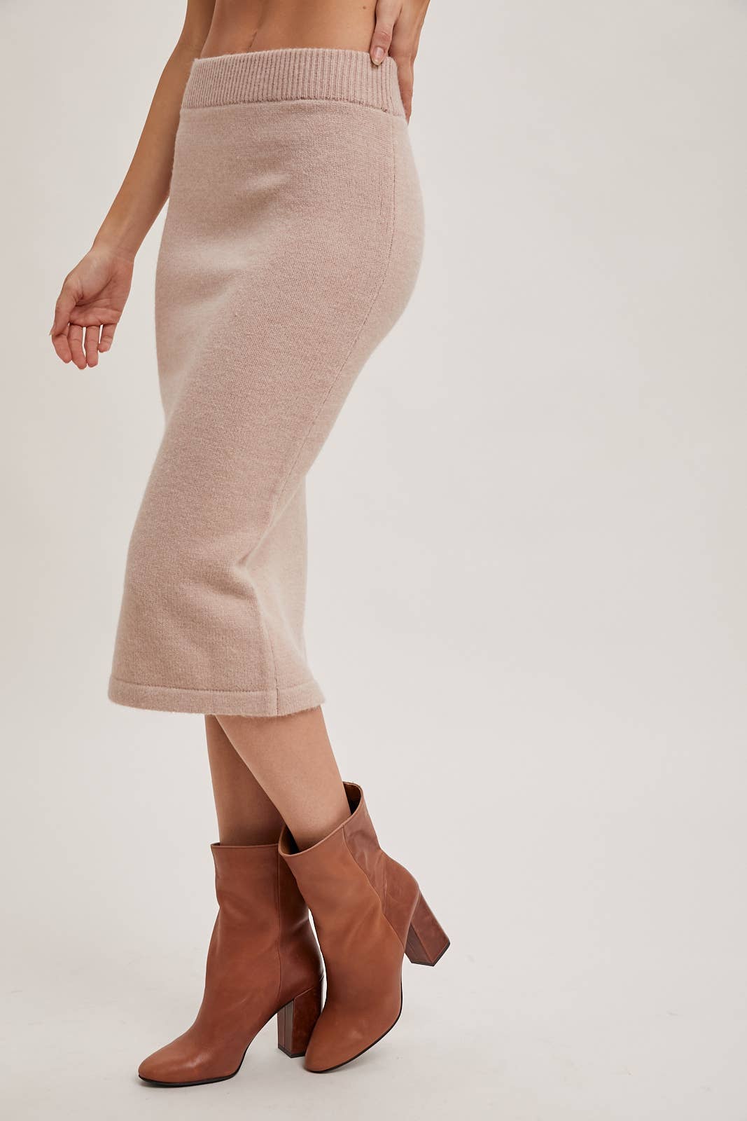 Bluivy – Großhandel Set aus Oberteil und Rock – Damen – Strick-Hoodie und Bleistiftrock Set18