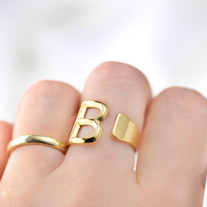 Blueyejewelry – Anel de sinete por atacado – Open Chunky Initial Ring - Anel de Letra Grande3