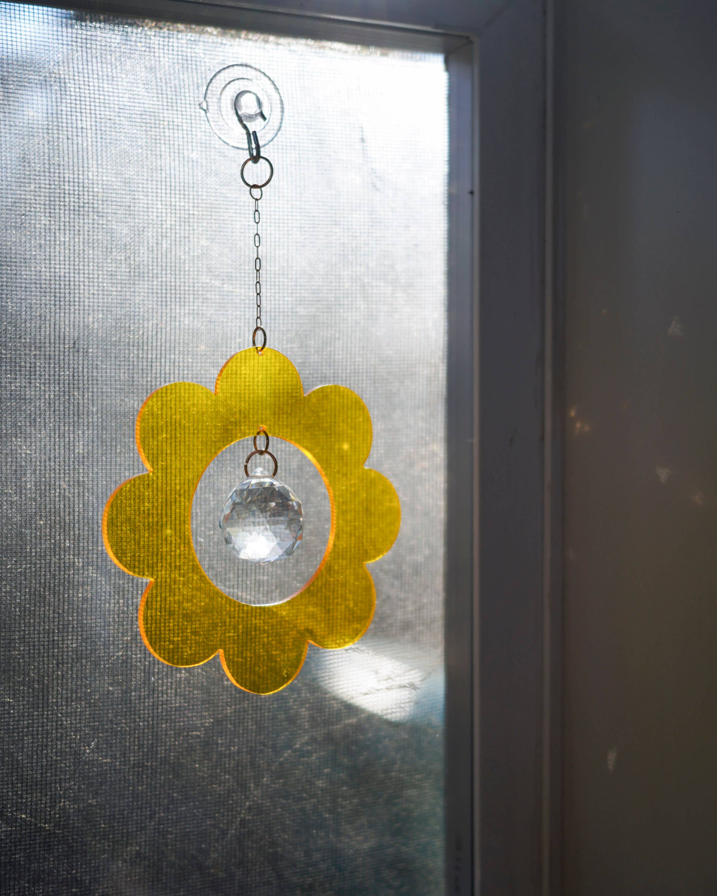 Hustle Home Décor - Wholesale Suncatcher - Retro Flower Sun Catcher12