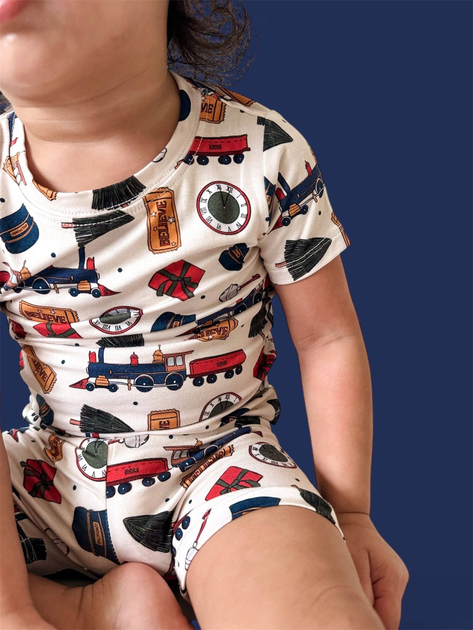 Dream Big Little Co. – Engroshandel Pyjamasæt - Børn – POLAR MAGIC EXPRESS DRØMME KORT SÆT10