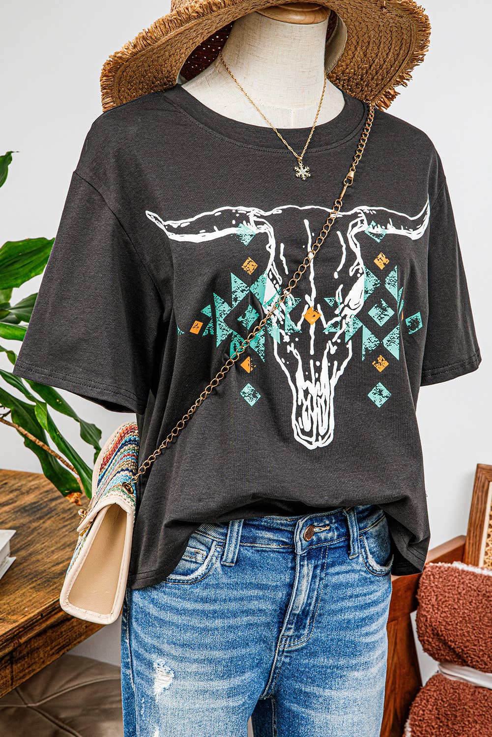 As shown Vintage Western Bull Head Skull Turquoise Graphic T Shirt for wholesale on Faire4