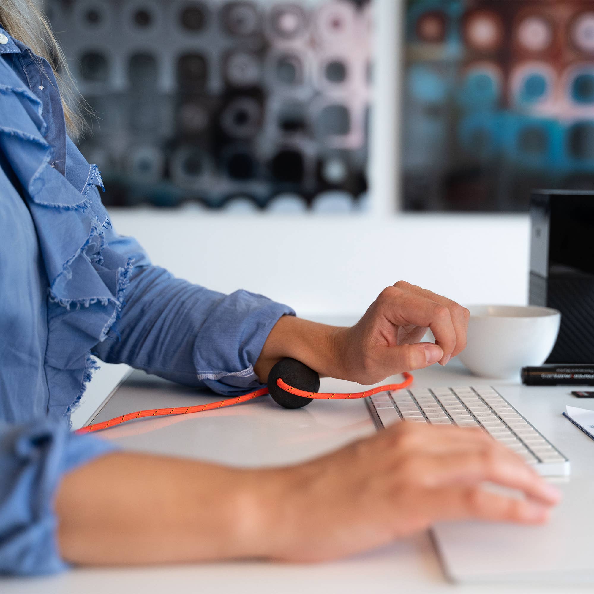 Tiger Tail - Wholesale Body Massager - Tiger Ball 1.7 Massage-on-a-Rope6