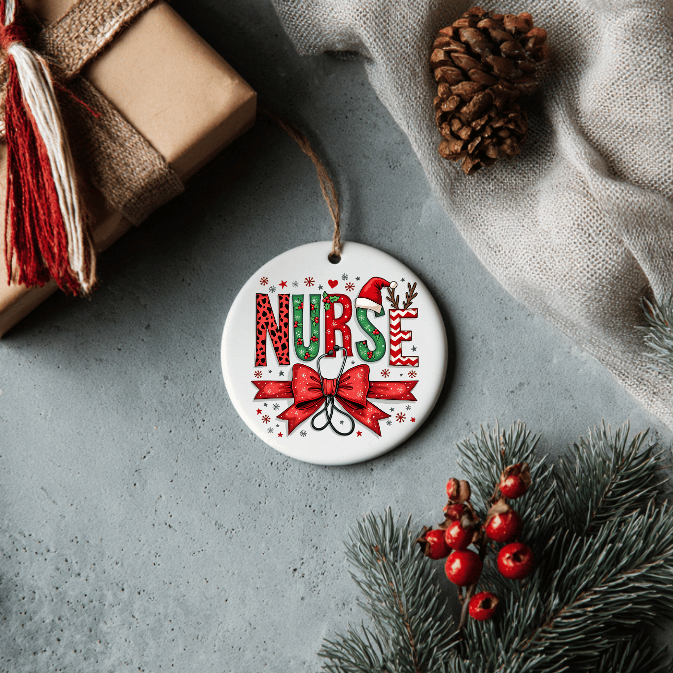 JAC Wholesale – Großhandel Verzierung – Weihnachtsschmuck Krankenschwester Thema aus Keramik1