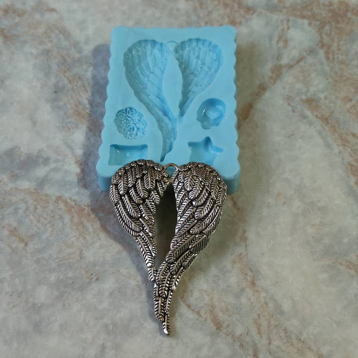 Serena Creazione di Serena Stampone - Wholesale DIY Craft Kit - Angel Wing Mold 4x7cm in silicone for resin, wax, and plaster3