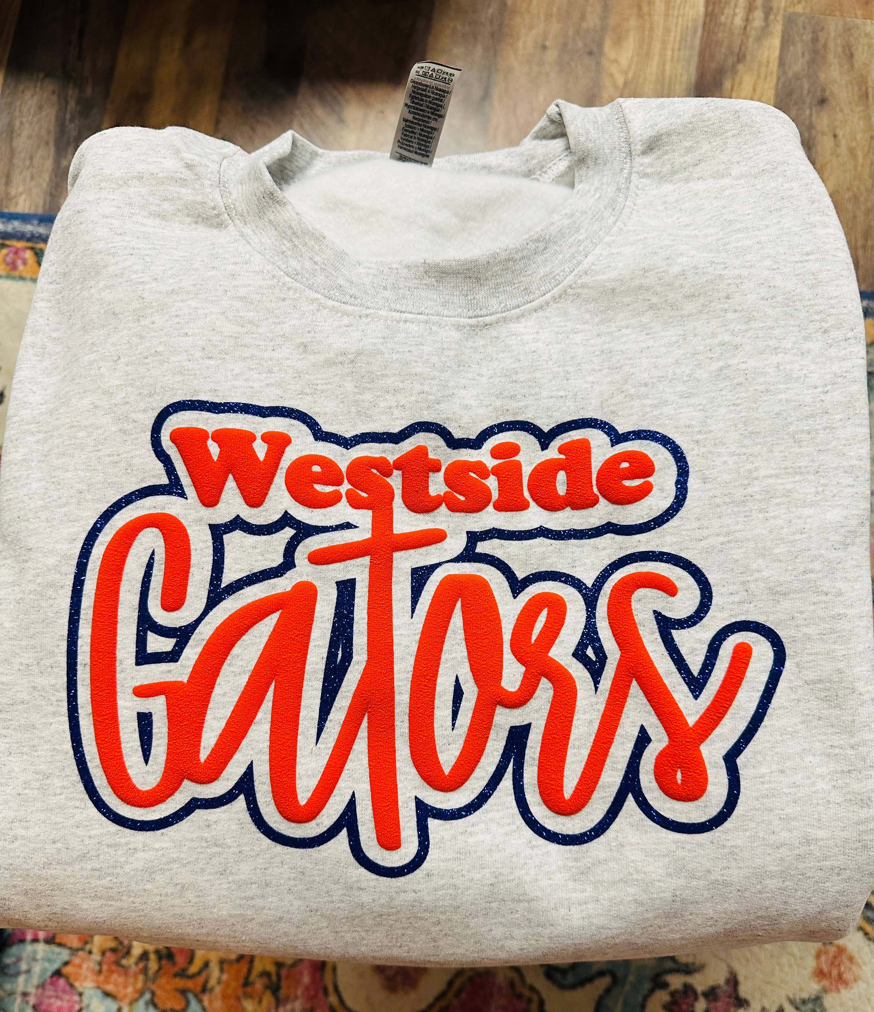 Sweet Southern Wholesale - Vente T-shirt sérigraphié – femme - Sweatshirts scolaires personnalisés. 1