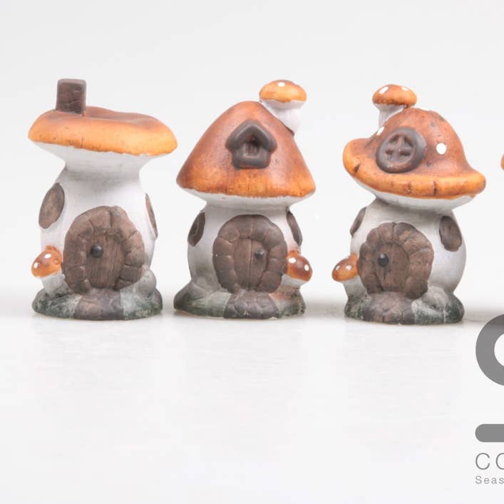 DRYdecorations - Wholesale Decorative Tabletop Object - Mushrooms huisjes 0