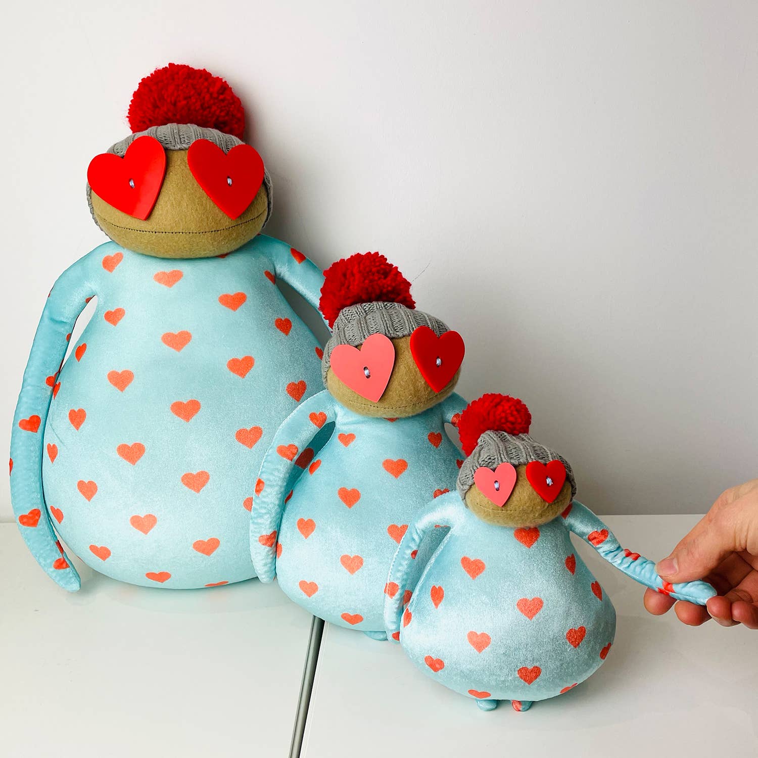 Ruby Ruth Dolls - Wholesale Decorative Tabletop Object - Ron, ornamental collectable art doll3