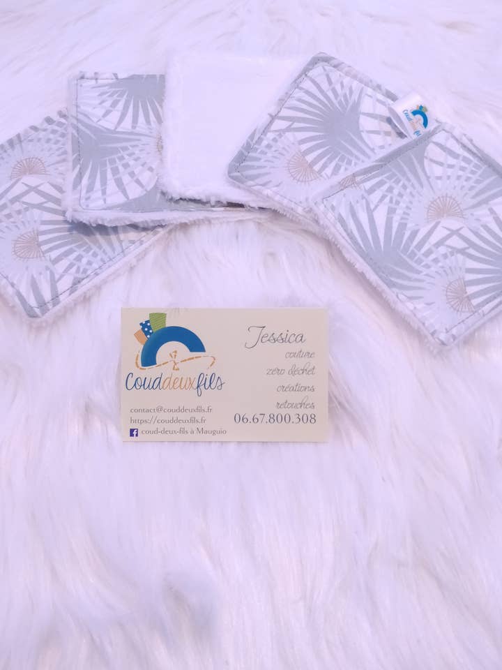 Jade Palm Wipes for wholesale by Coud deux fils