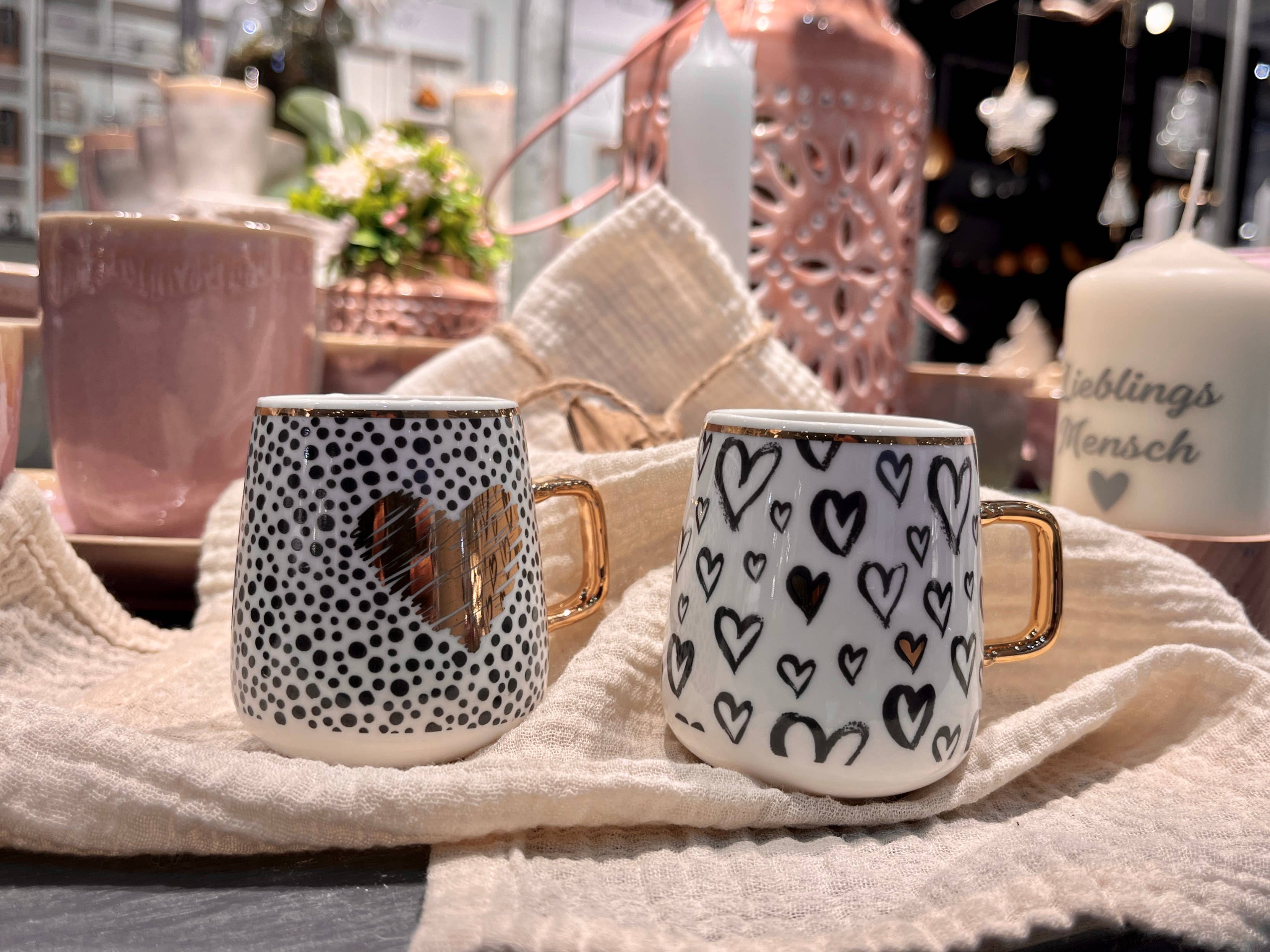 Mea-Living - Wholesale Coffee Mug - Gold espresso cup “dotted heart”1