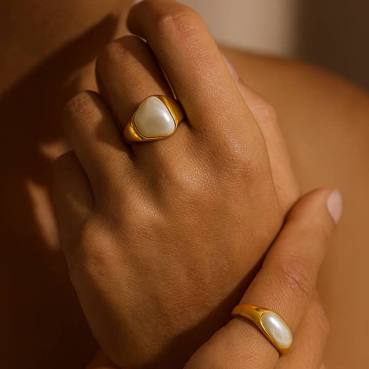 Gold Lunar – wholesale Single stone/solitaire ring – Chunky Organic Faux Pearl Ring 18k Gold Waterproof Valentine0