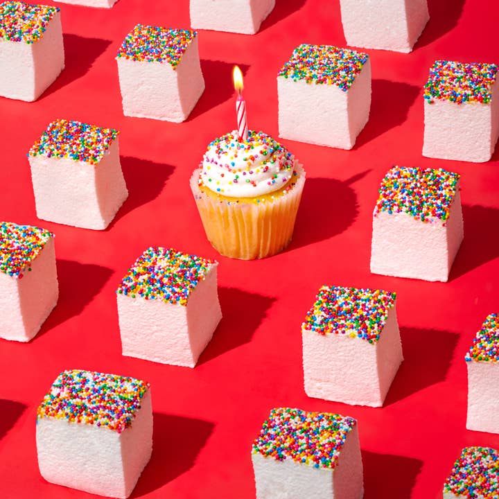 BIRTHDAY CAKE MARSHMALLOWS for wholesale by The Marshmallow Shop