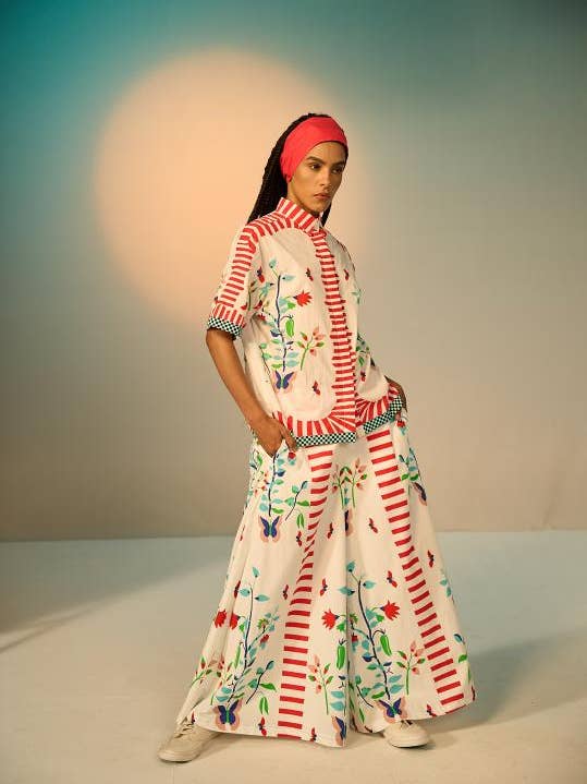 Jude-Hemd für den Großhandel von VERB BY PALLAVI SINGHEE