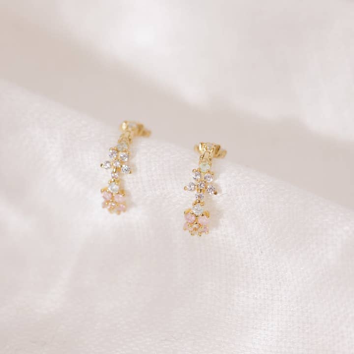 Flower Huggies for wholesale by Adorn512