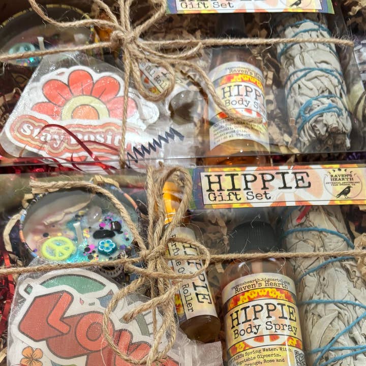 Raven’s Hearth – wholesale Perfume gift set – Hippie Gift Set | Gender Neutral | Vegan7