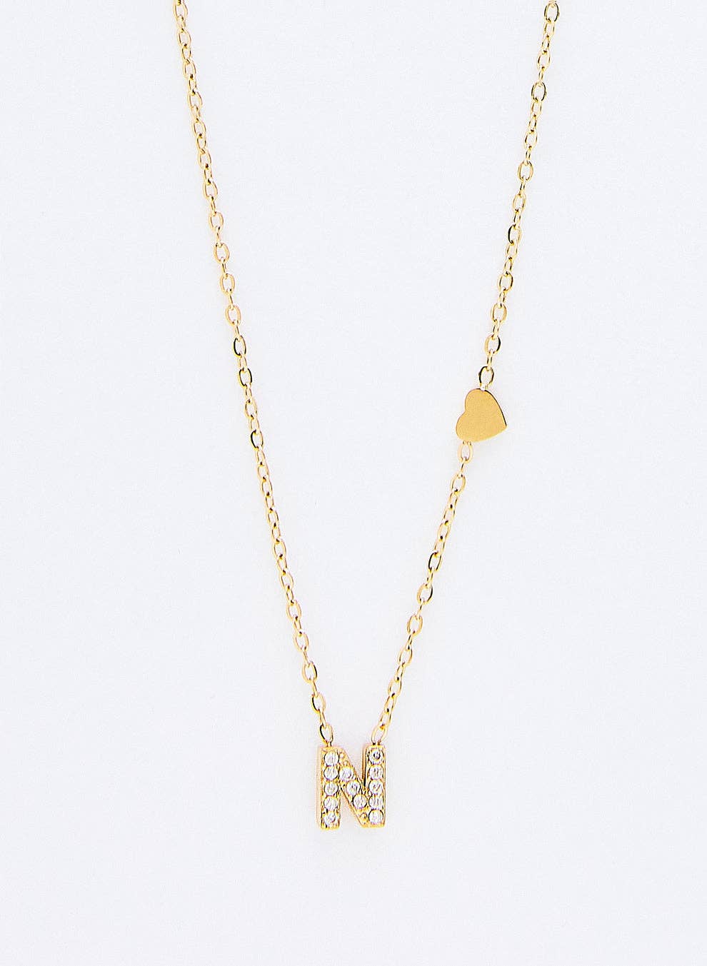 Cassette Barcelona - Vente Colliers à pendentif - Collier Initial avec Détail Cœur & Pierres de Zirconium13