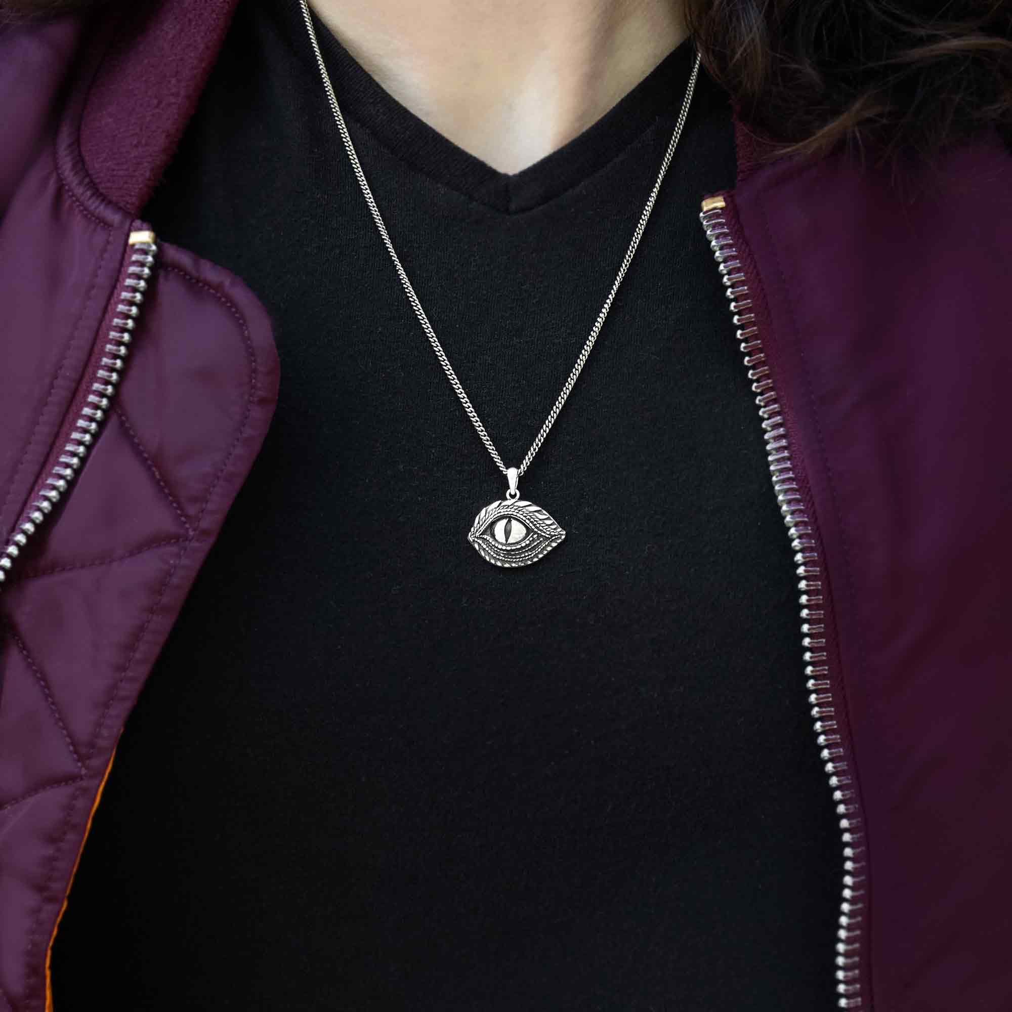 Nina Designs - Wholesale Pendant/Charm Necklace - Men's Necklace Sterling Silver Dragon Eye 22 Inch1