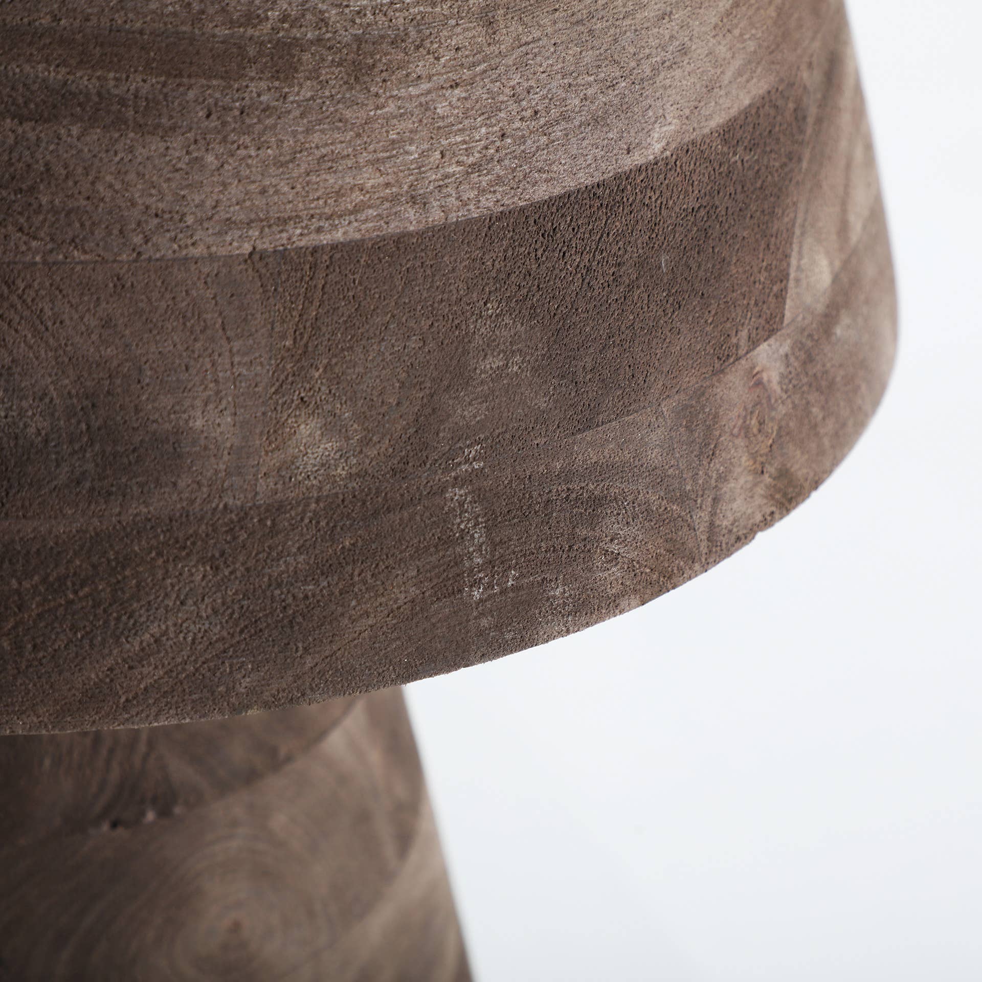 Kodu - Vendita all'ingrosso Tavolini - Lampada da tavolo rettangolare in legno di mango marrone 38x38x60 cm2