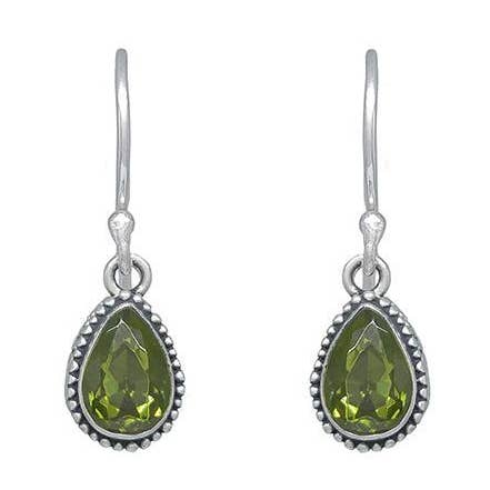 Pendentif Bali en forme de larme avec péridot pour la vente par SITA