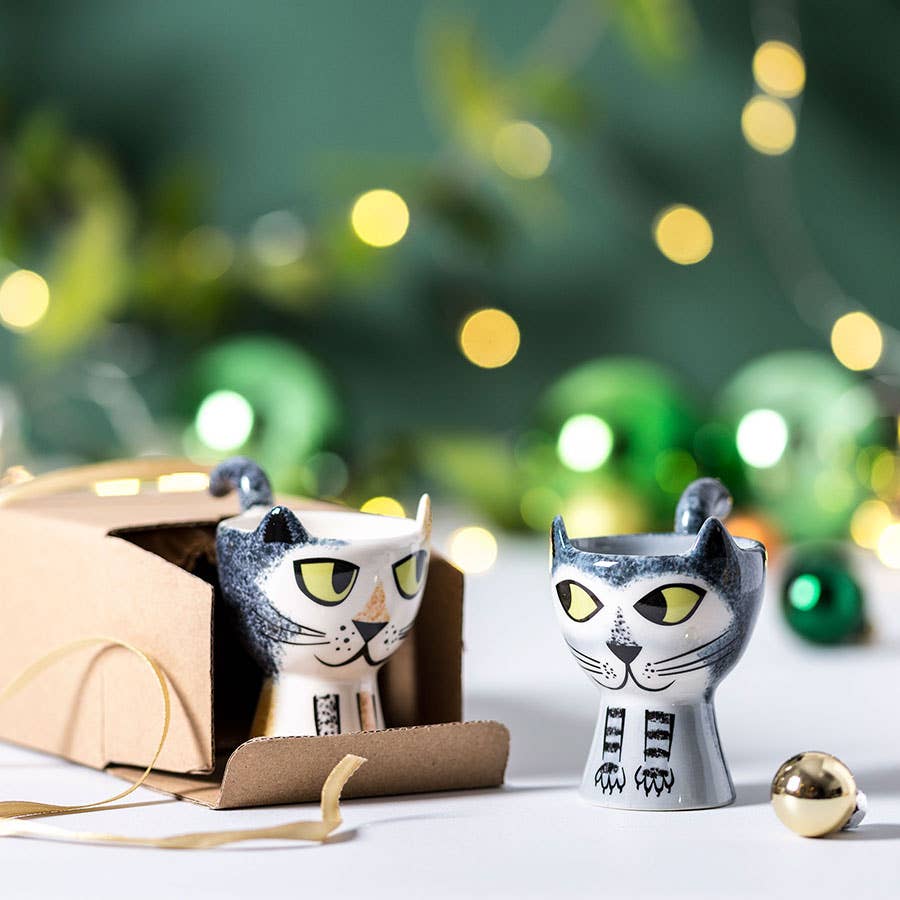 Hannah Turner Ltd – wholesale Egg cup/holder – Grey Tabby Cat Egg Cup2