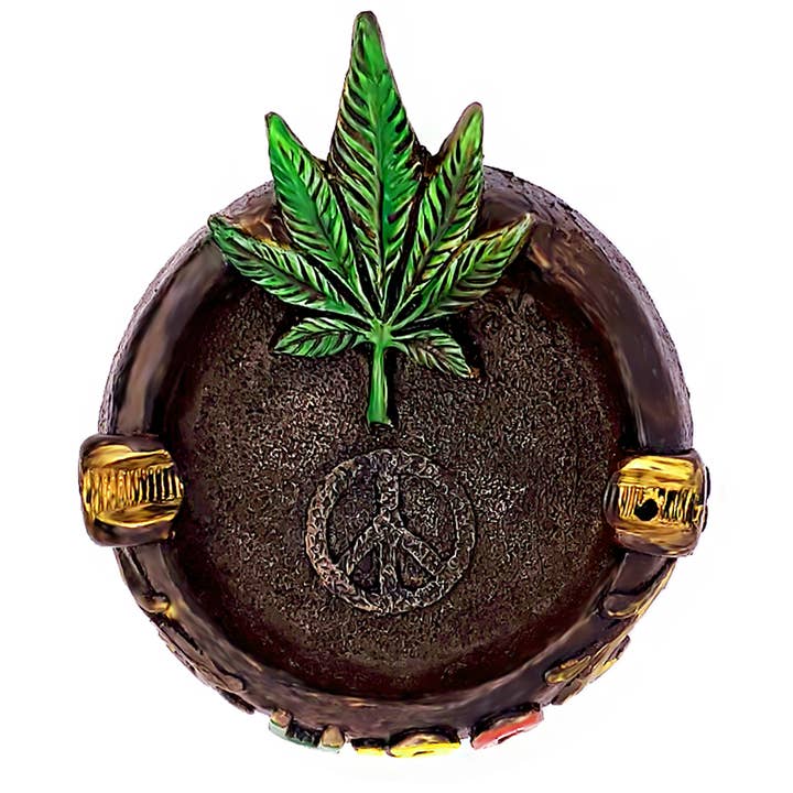 Pichincha - Wholesale Ashtray - Green 420 Leaf Figurine Round Ash Tray4